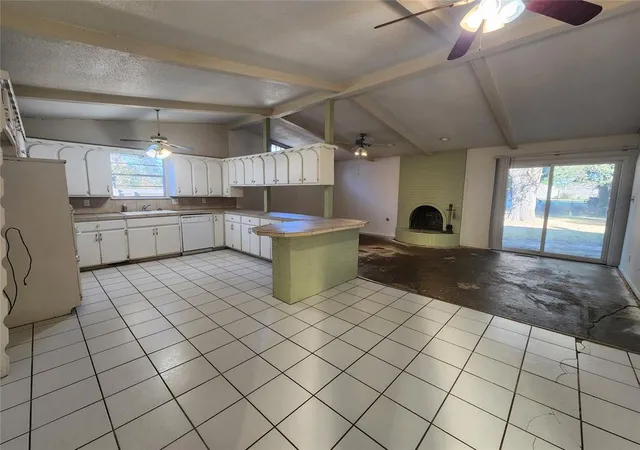 Photo 2 of Single family home for sale at 1801 Burnt Oak St, Norman, OK 73071 | MLS# 1253100 | Listing updated on 2026-10-10