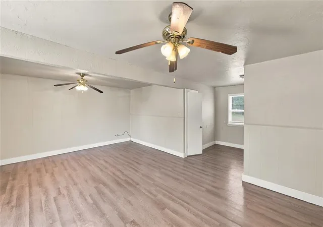 Photo 3 of Single family home for sale at 154 Blackburn Blvd, Elk City, OK 73644 | MLS# 1253101 | Listing updated on 2026-10-09