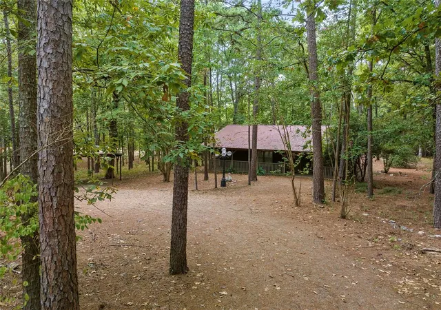 Single family home for sale at 218 Cedar Crk Cir, Broken Bow, OK 74728 | MLS# 1253104