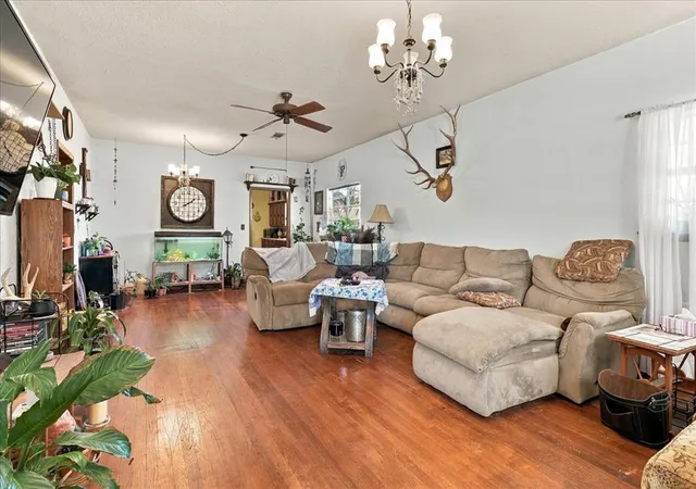 Photo 3 of Single family home for sale at 313 S Magnolia Ave, Erick, OK 73645 | MLS# 1253111 | Listing updated on 2026-10-09