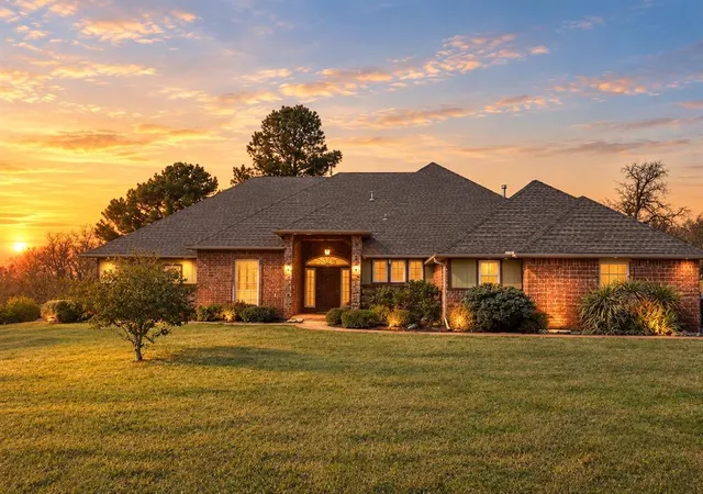 Photo 1 of Single family home for sale at 13037 Se 94th Street, Oklahoma City, OK 73165 | MLS# 1253123 | Listing updated on 2026-10-09