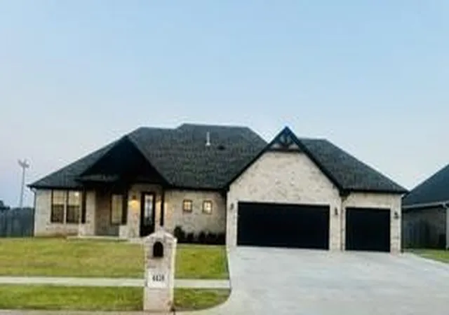 Single family home for sale at 4418 Violet St, Tuttle, OK 73089 | MLS# 1253131