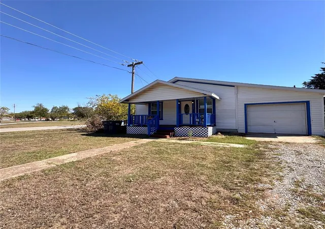 Photo 1 of Single family home for sale at 1350 Coolidge St, Seminole, OK 74868 | MLS# 1253132 | Listing updated on 2026-10-10