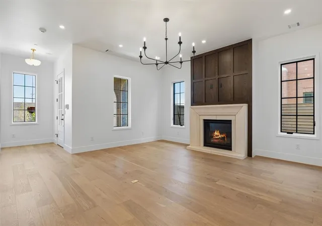 Photo 3 of Townhouse for sale at 508 NE 2nd Street, Oklahoma City, OK 73104 | MLS# 1253165 | Listing updated on 2026-10-13