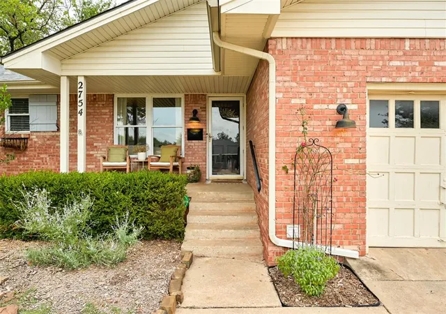 Photo 3 of Sale Pending at 2754 NW 68th Street, Oklahoma City, OK 73116 | MLS# 1253179 | Listing updated on 2026-10-15