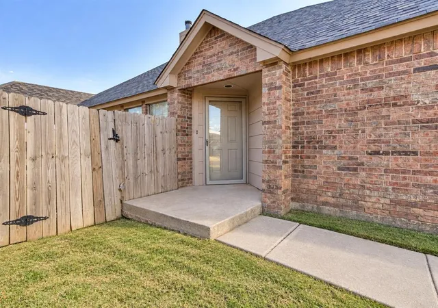 Photo 2 of Single family home for sale at 1412 Sw 24th Street, Moore, OK 73170 | MLS# 1253180 | Listing updated on 2026-10-11