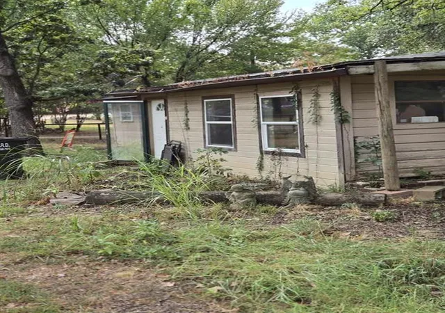 Single family home for sale at 495 Cir Beach Rd, Mead, OK 73449 | MLS# 1253187