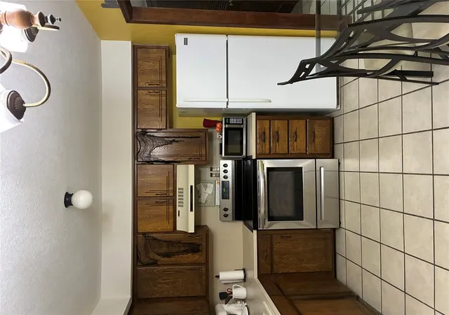 Photo 4 of Single family home for sale at 5106 W Cherokee Ave, Enid, OK 73703 | MLS# 1253200 | Listing updated on 2026-10-11