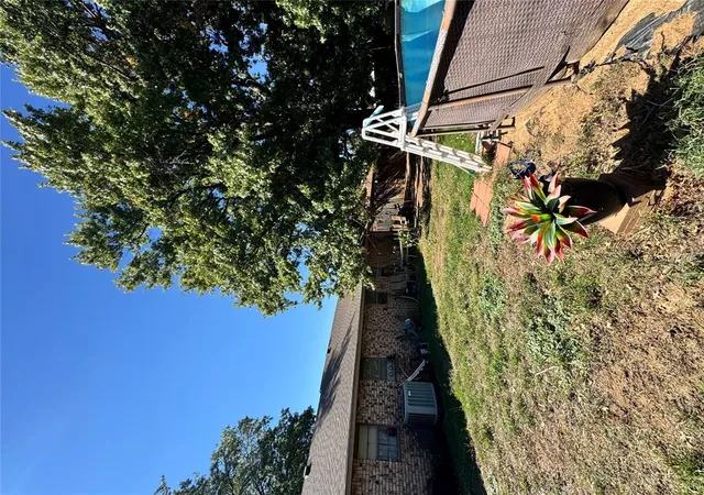Photo 1 of Single family home for sale at 5210 Parkwood Ave, Enid, OK 73703 | MLS# 1253209 | Listing updated on 2026-10-11