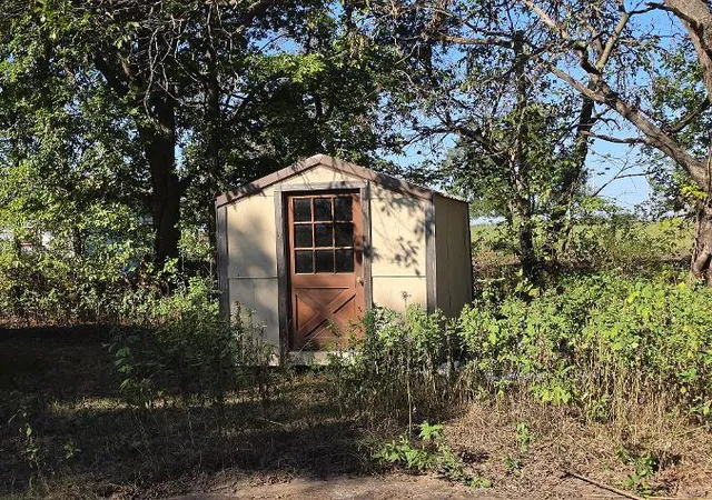 Photo 3 of Single family home for sale at 220 W 5th Street, Castle, OK 74833 | MLS# 1253213 | Listing updated on 2026-10-11