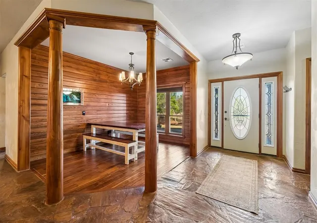 Photo 3 of Single family home for sale at 343871 E Newport Dr, Meeker, OK 74855 | MLS# 1253214 | Listing updated on 2026-10-11