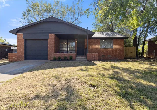 Single family home for sale at 704 Hedge Dr, Oklahoma City, OK 73110 | MLS# 1253221