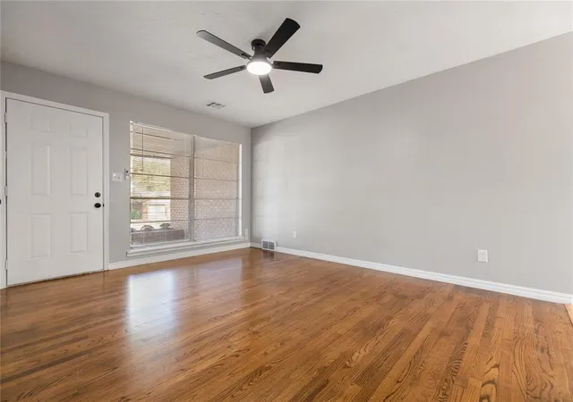 Photo 4 of Single family home for sale at 704 Hedge Dr, Oklahoma City, OK 73110 | MLS# 1253221 | Listing updated on 2026-10-14