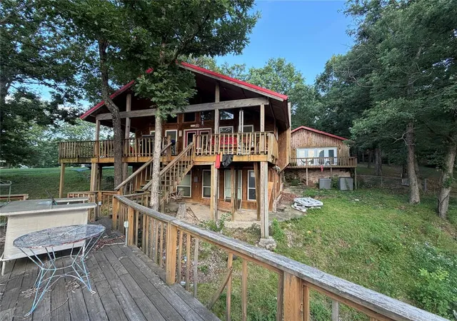 Photo 3 of Single family home for sale at 677 Lighthouse Point Rd, Eucha, OK 74342 | MLS# 1253222 | Listing updated on 2026-10-11