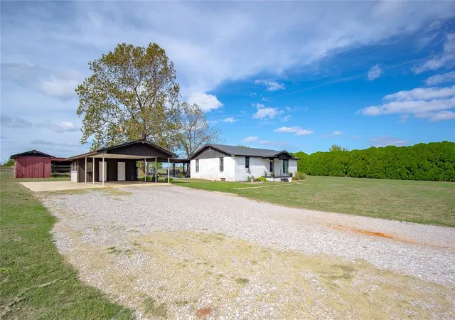 Photo 3 of Single family home for sale at 21099 May Ave, Purcell, OK 73080 | MLS# 1253226 | Listing updated on 2026-10-27
