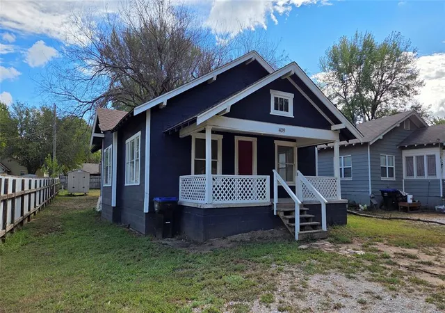 Photo 2 of Single family home for sale at 409 N 4th Street, Noble, OK 73068 | MLS# 1253229 | Listing updated on 2026-10-16