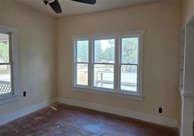 Photo 4 of Single family home for sale at 409 N 4th Street, Noble, OK 73068 | MLS# 1253229 | Listing updated on 2026-10-16