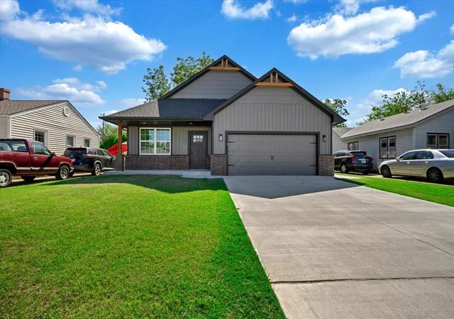 Photo 2 of Single family home for sale at 3032 Nw 30th Street, Oklahoma City, OK 73112 | MLS# 1253262 | Listing updated on 2026-10-20