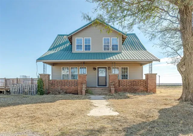 Photo 1 of Single family home for sale at 23065 E 1090 Road, Clinton, OK 73601 | MLS# 1253264 | Listing updated on 2026-10-12