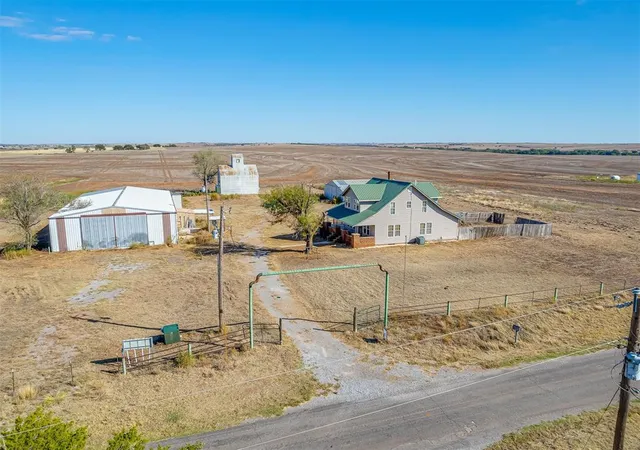 Photo 47 of Single family home for sale at 23065 E 1090 Road, Clinton, OK 73601 | MLS# 1253264 | Listing updated on 2026-10-12