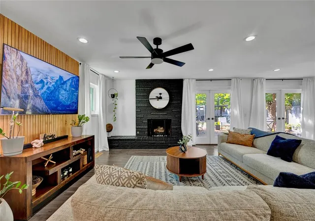 Photo 2 of Single family home for sale at 4813 Morris Ln, Oklahoma City, OK 73112 | MLS# 1253267 | Listing updated on 2026-10-12