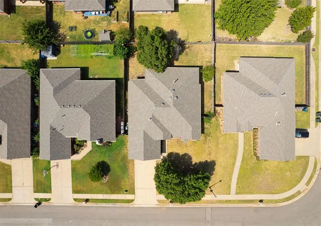 Photo 1 of Single family home for sale at 1617 Napa Valley Rd, Edmond, OK 73013 | MLS# 1253287 | Listing updated on 2026-10-13