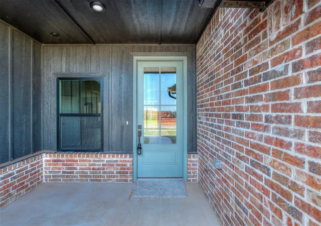 Photo 2 of Single family home for sale at 10448 Sw 50th Street, Mustang, OK 73064 | MLS# 1253302 | Listing updated on 2026-10-13