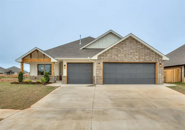 Photo 2 of Single family home for sale at 10329 Sw 50th Street, Mustang, OK 73064 | MLS# 1253307 | Listing updated on 2026-10-13