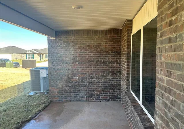 Photo 2 of Single family home for sale at 1029 Pumpkin Dr, Newcastle, OK 73065 | MLS# 1253312 | Listing updated on 2026-10-28