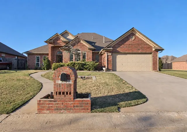 Photo 1 of Single family home for sale at 11229 Kingsgate Dr, Oklahoma City, OK 73170 | MLS# 1253321 | Listing updated on 2026-10-12
