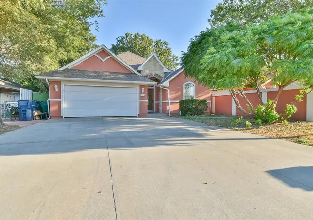 Photo 2 of Single family home for sale at 1615 Sw 23rd Street, Oklahoma City, OK 73108 | MLS# 1253325 | Listing updated on 2026-10-13