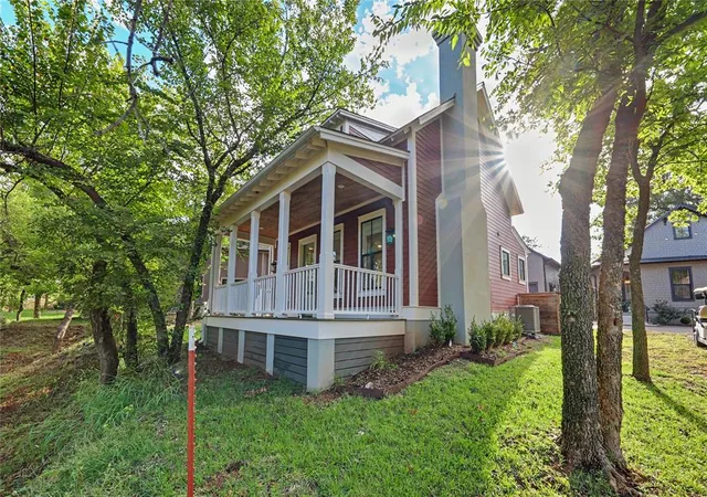 Photo 1 of Single family home for sale at 29365 Cottage Woods Rd, Norman, OK 73072 | MLS# 1253344 | Listing updated on 2026-10-31