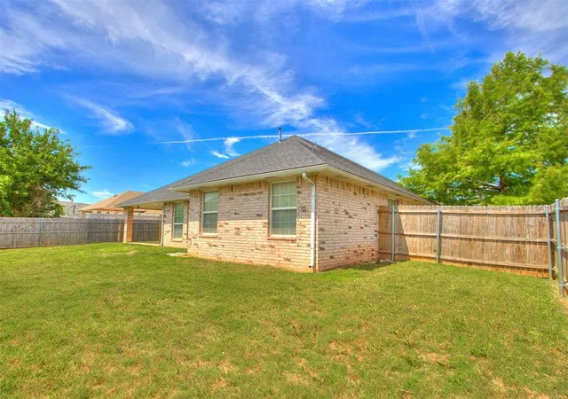 Photo 25 of Single family home for sale at 2321 SW 94th Terrace, Oklahoma City, OK 73159 | MLS# 1253347 | Listing updated on 2026-10-13