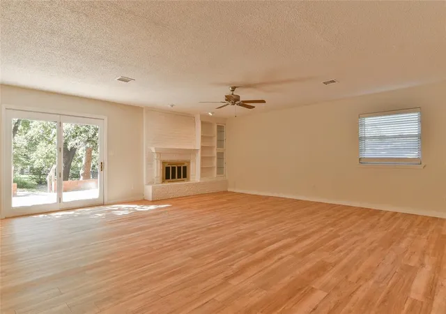 Photo 4 of Single family home for sale at 8124 NW 19th Street, Oklahoma City, OK 73127 | MLS# 1253355 | Listing updated on 2026-10-14