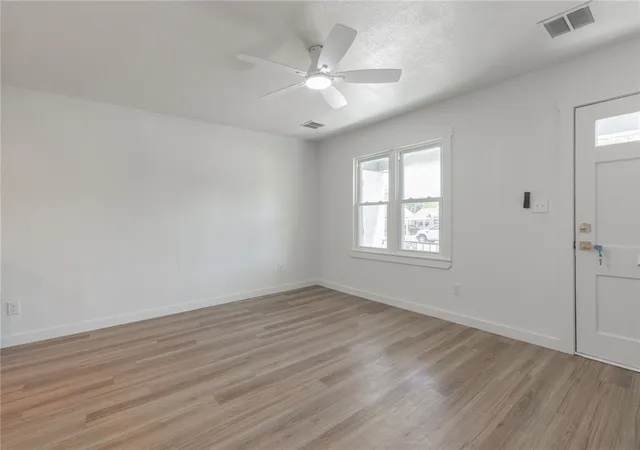 Photo 4 of Single family home for sale at 2509 Epperly Dr, Del City, OK 73115 | MLS# 1253362 | Listing updated on 2026-10-13