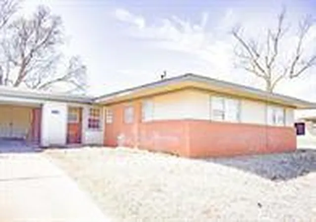 Photo 3 of Multi family home for sale at 207 Pioneer Way, Burns Flat, OK 73647 | MLS# 1253385 | Listing updated on 2026-10-14