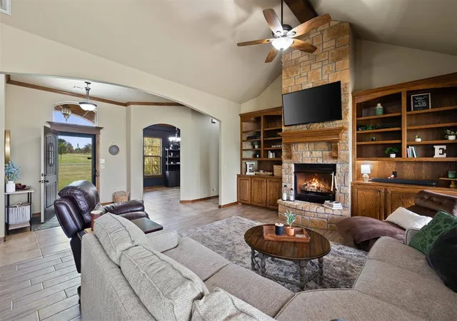 Photo 4 of Single family home for sale at 1960 Bermuda Dr, Newcastle, OK 73065 | MLS# 1253386 | Listing updated on 2026-10-28