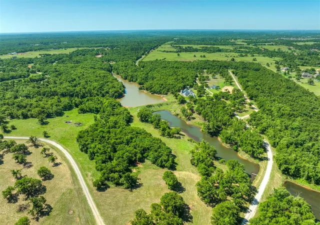 Land for sale at 9759 Crk View Rd, Guthrie, OK 73044 | MLS# 1253389