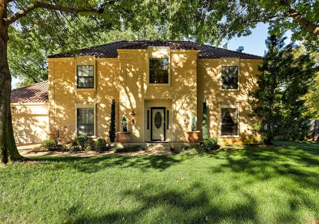 Photo 2 of Single family home for sale at 2413 S Wentworth Ct, Oklahoma City, OK 73170 | MLS# 1253391 | Listing updated on 2026-10-12