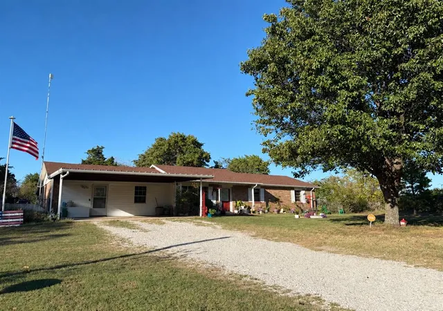 Photo 1 of Single family home for sale at 56230 Moccasin Trl Rd, Prague, OK 74864 | MLS# 1253396 | Listing updated on 2026-10-13