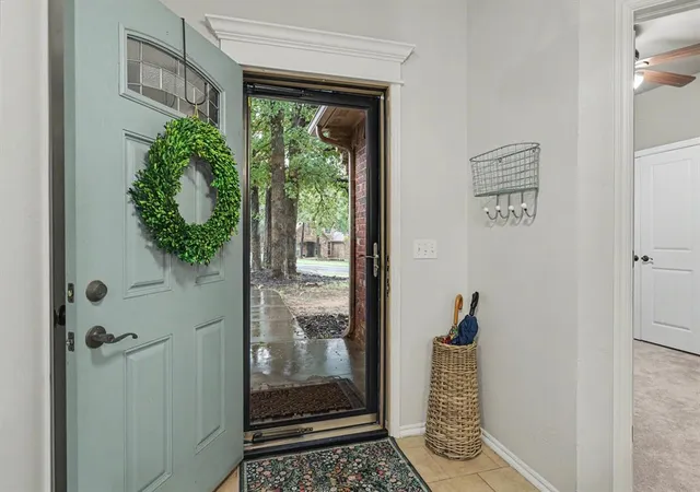 Photo 3 of Single family home for sale at 3855 Rock Dove Landing, Edmond, OK 73034 | MLS# 1253402 | Listing updated on 2026-10-20