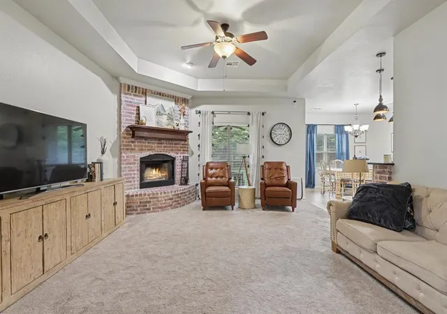 Photo 4 of Single family home for sale at 3855 Rock Dove Landing, Edmond, OK 73034 | MLS# 1253402 | Listing updated on 2026-10-20