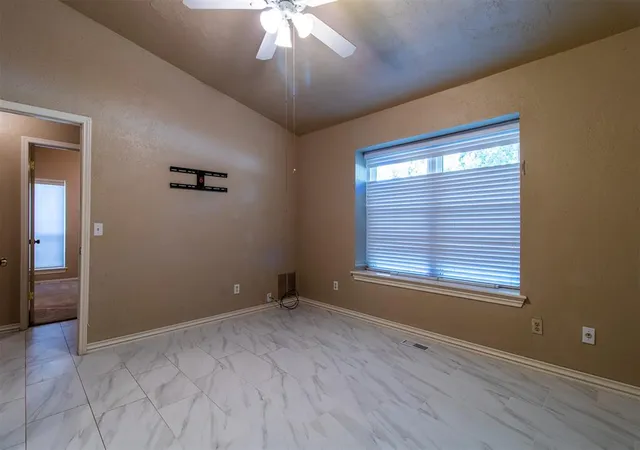 Photo 4 of Townhouse for sale at 14007 Fairhill Ave, Edmond, OK 73013 | MLS# 1253407 | Listing updated on 2026-10-20