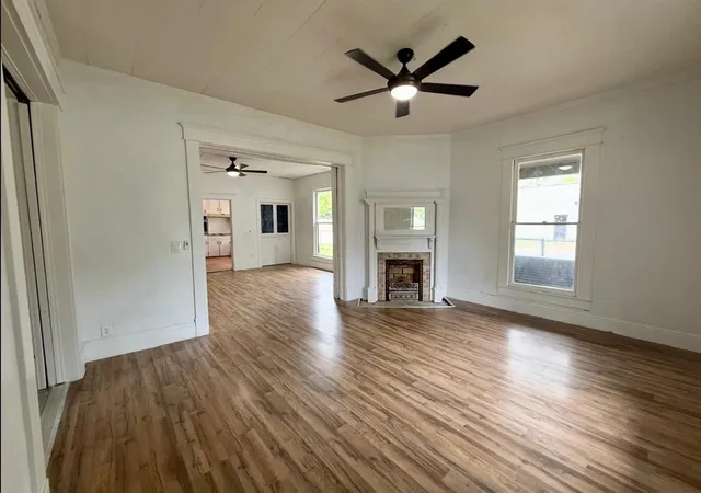 Photo 3 of Single family home for sale at 701 N Bdwy, Shawnee, OK 74801 | MLS# 1253430 | Listing updated on 2026-10-14
