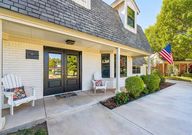 Photo 2 of Single family home for sale at 10925 Maple Grv, Oklahoma City, OK 73120 | MLS# 1253457 | Listing updated on 2026-10-29