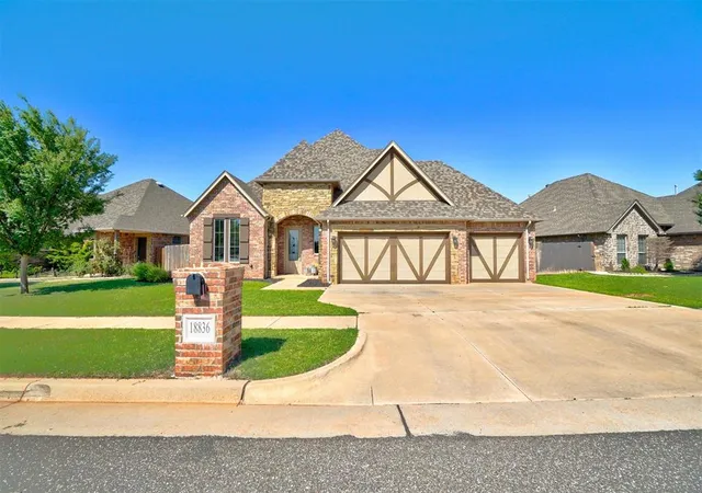 Single family home for sale at 18836 Rolling Hl Way, Edmond, OK 73012 | MLS# 1253459
