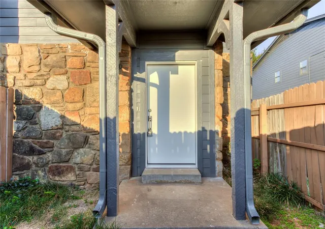 Photo 2 of Condo for sale at 14409 N Pennsylvania Ave #11D, Oklahoma City, OK 73134 | MLS# 1253496 | Listing updated on 2026-10-27