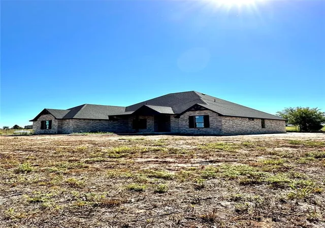 Photo 3 of Single family home for sale at 5018 Nw Edmond Rd, Piedmont, OK 73078 | MLS# 1253515 | Listing updated on 2026-10-15