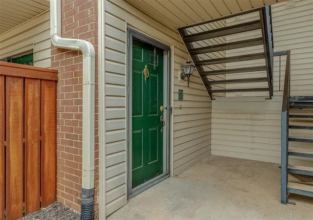 Photo 3 of Condo for sale at 4400 Hemingway Dr #111, Oklahoma City, OK 73118 | MLS# 1253527 | Listing updated on 2026-10-14