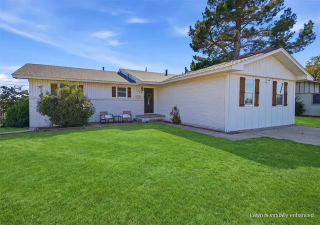 Single family home for sale at 1608 Wilson St, Altus, OK 73521 | MLS# 1253555